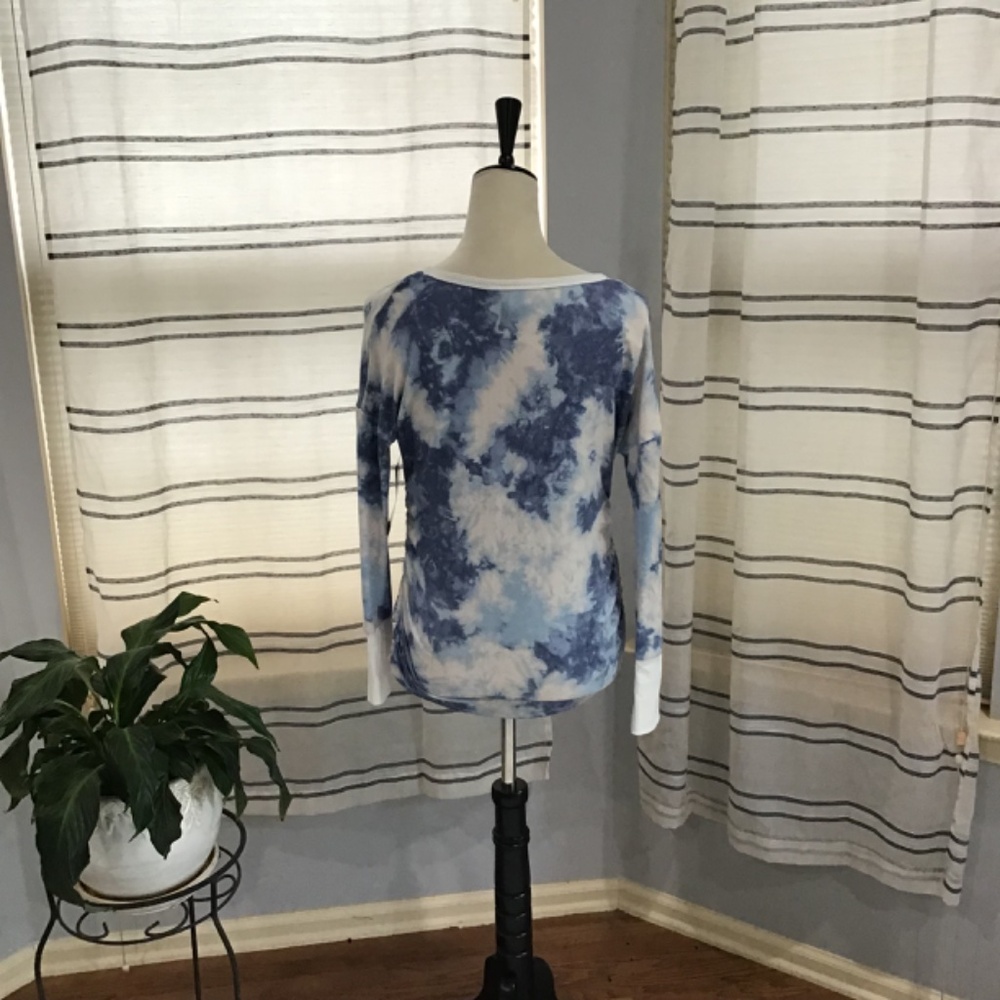 Duetime Maternity Women’s Size Small Blue Tie Dye Long Sleeve Ruched Sides Soft - Picture 6 of 9